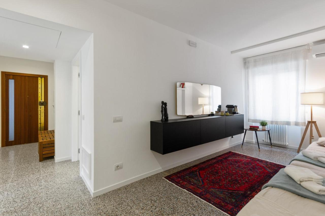 Inner City Apartments Lecce Kültér fotó